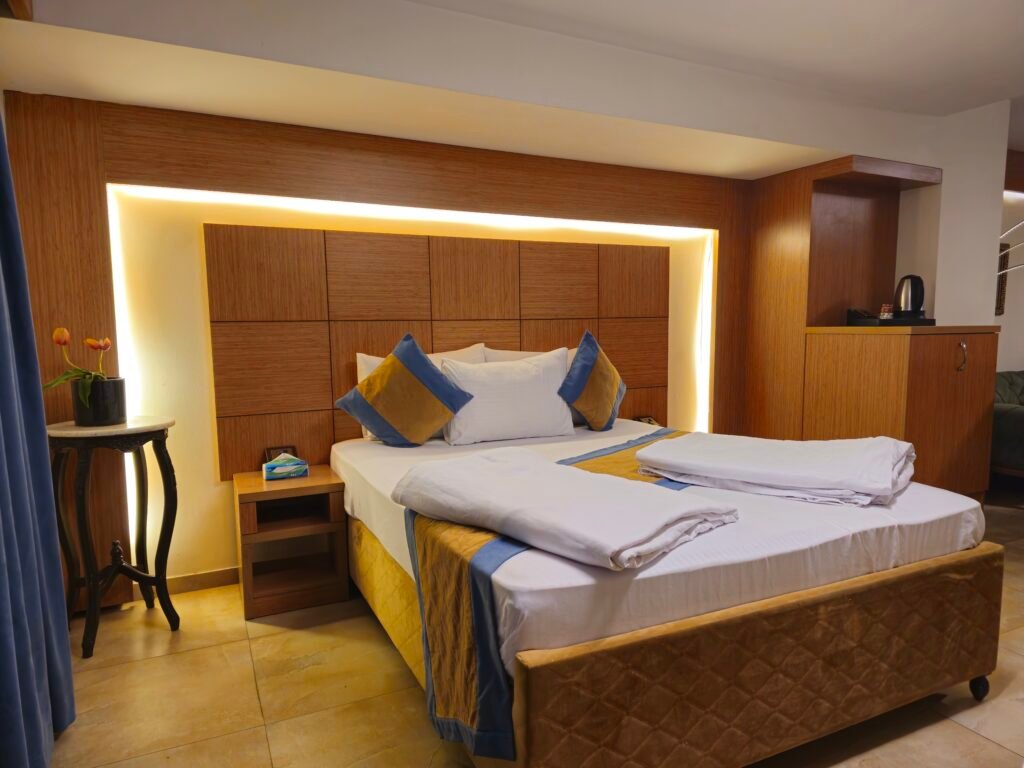 Guest room at Jannat Al Hussein Hotel